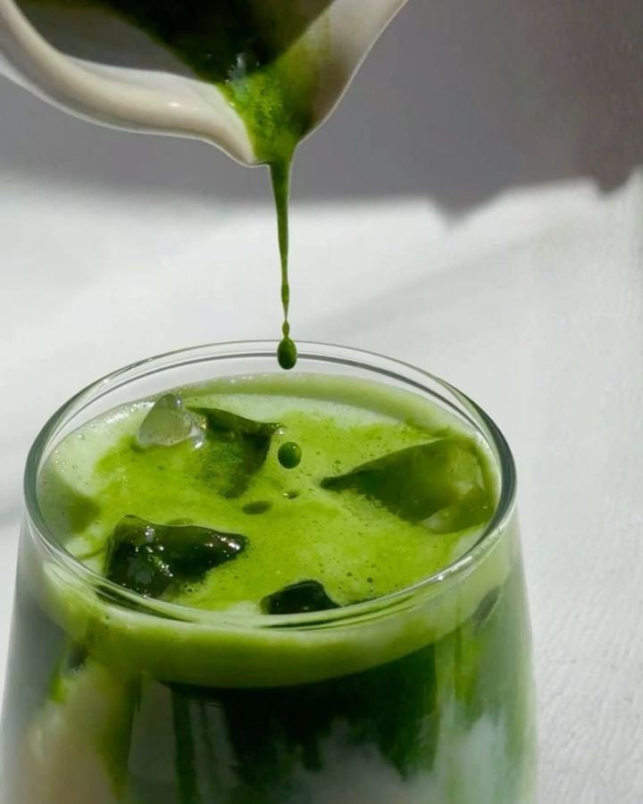 Matcha glacé parfait : recette iced latte sans grumeaux (+ variantes)